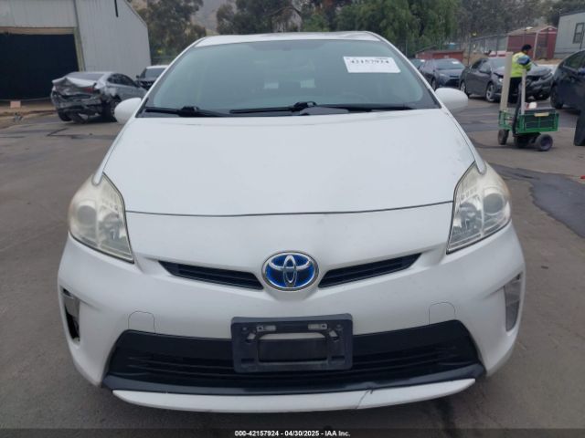 JTDKN3DU7F0426088 Toyota Prius Two