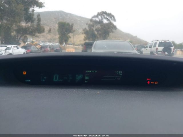 JTDKN3DU7F0426088 Toyota Prius Two