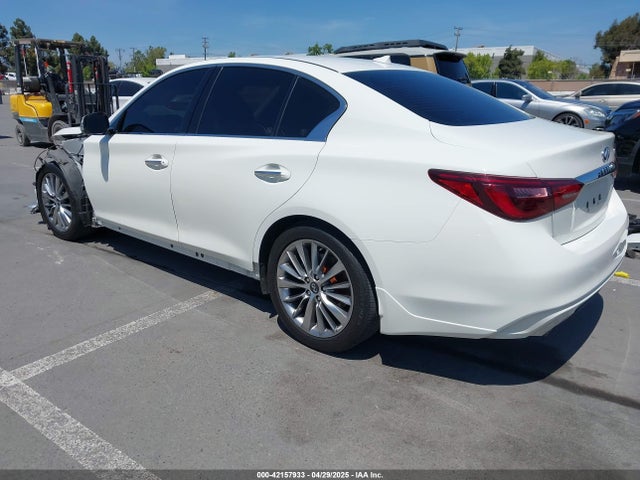 JN1EV7AP2JM365370 Infiniti Q50 3.0t Luxe