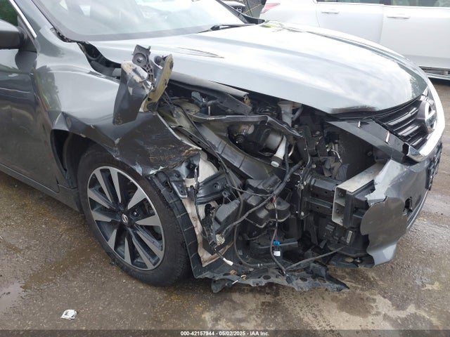 1N4AL3AP9JC261383 Nissan Altima 2.5 Sv