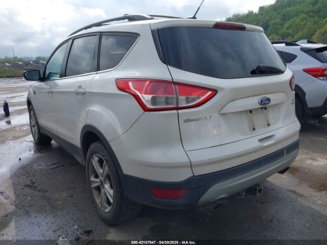 1FMCU9G91FUB27234 Ford ESCAPE SE