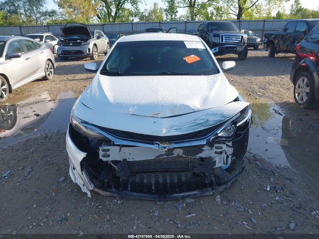 1G1ZD5ST7NF115966 Chevrolet Malibu Fwd Lt