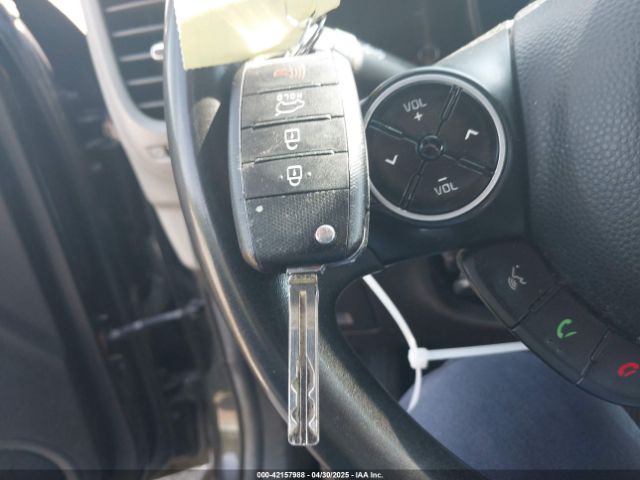 KNDJN2A26F7781849 KIA Soul