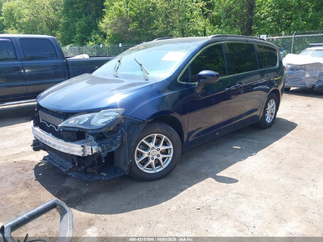 Chrysler Voyager Lxi 2020 2C4RC1DGXLR198575 Image 2