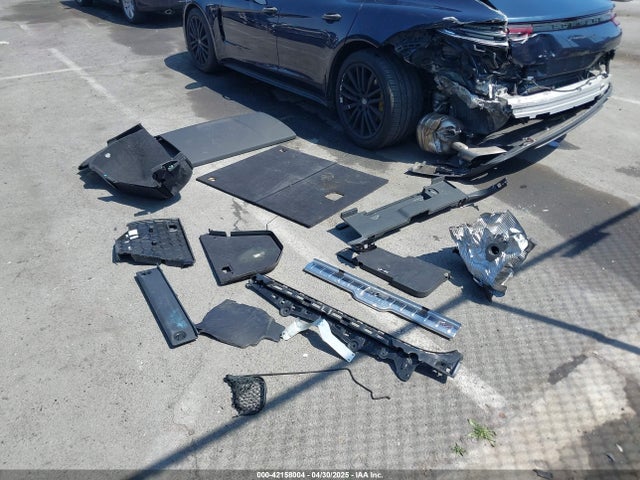 WP0AA2A74JL109361 Porsche Panamera