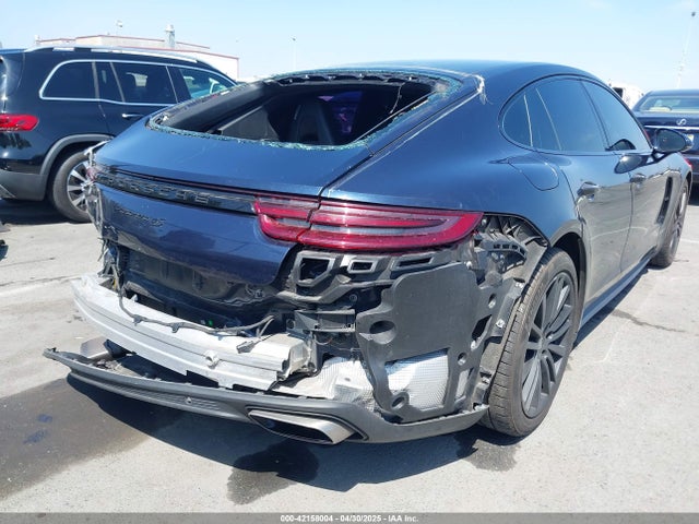WP0AA2A74JL109361 Porsche Panamera