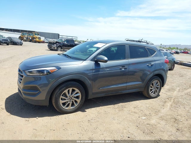 KM8J23A47HU539717 Hyundai TUCSON SE