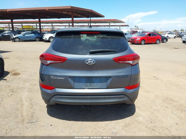 KM8J23A47HU539717 Hyundai TUCSON SE