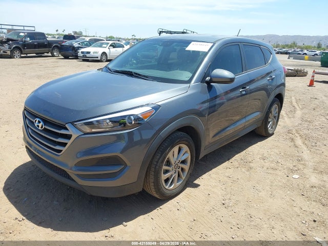 KM8J23A47HU539717 Hyundai TUCSON SE