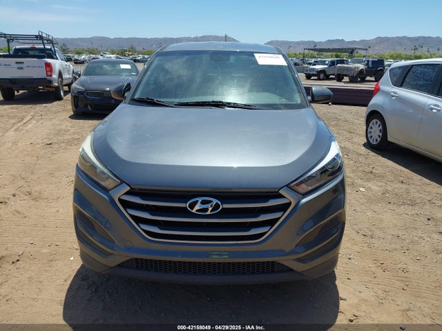 KM8J23A47HU539717 Hyundai TUCSON SE