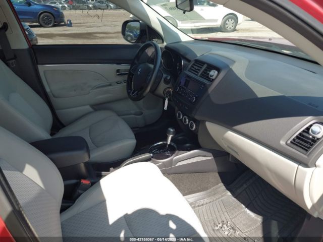 2017 MITSUBISHI OUTLANDER SPORT JA4AP3AU6HZ010715 Photo 4
