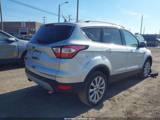 1FMCU0J92JUC69282 Ford Escape Titanium