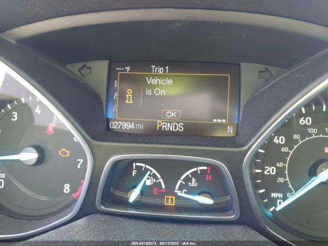 1FMCU0J92JUC69282 Ford Escape Titanium