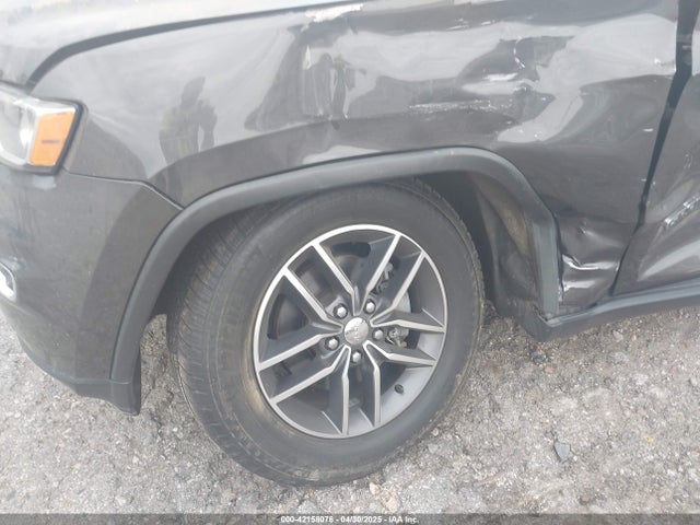 1C4RJEBG0JC158849 Jeep Grand Cherokee