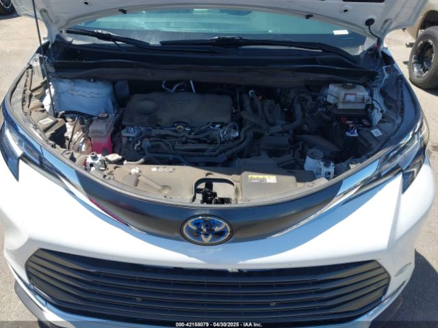 5TDJRKECXNS118859 Toyota SIENNA XLE
