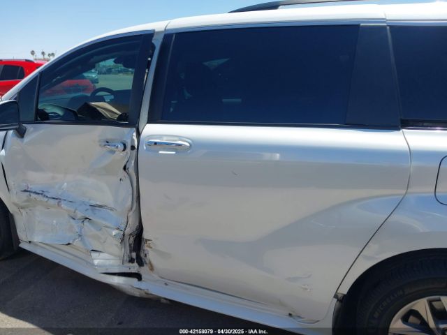 5TDJRKECXNS118859 Toyota SIENNA XLE