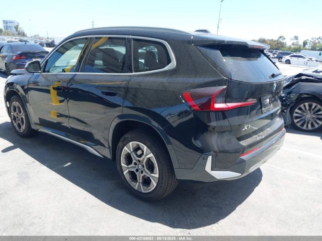 2023 BMW X1 WBX73EF08P5X69145 Photo 2