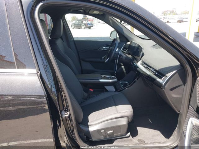 2023 BMW X1 WBX73EF08P5X69145 Photo 4