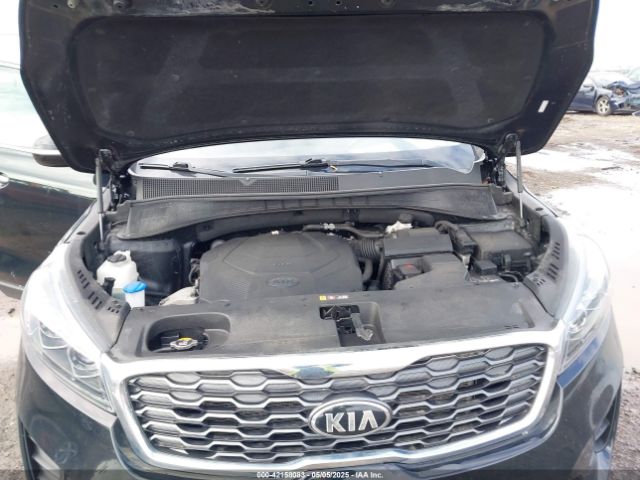 5XYPGDA5XLG680807 KIA Sorento 3.3l S