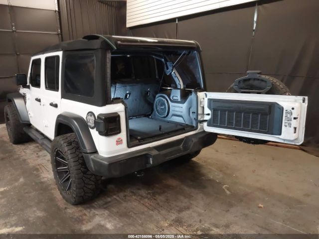2019 JEEP WRANGLER UNLIMITED 1C4HJXDG4KW639403 Photo 2