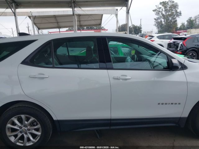 2GNAXHEV1J6212103 Chevrolet EQUINOX LS