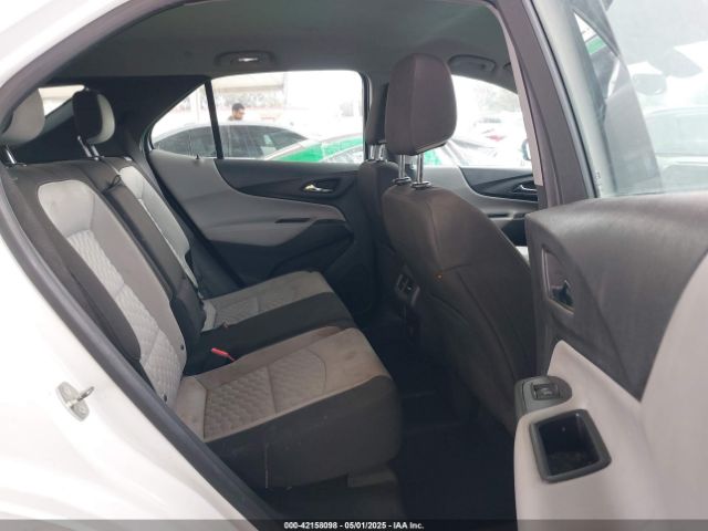 2GNAXHEV1J6212103 Chevrolet EQUINOX LS