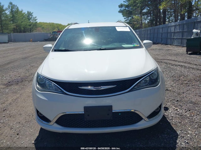 Chrysler Pacifica Touring L 2017 2C4RC1BG0HR821230 Image 12