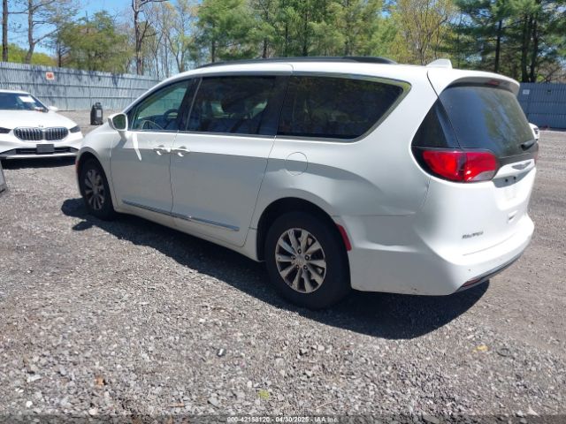 2017 CHRYSLER PACIFICA 2C4RC1BG0HR821230 Photo 2