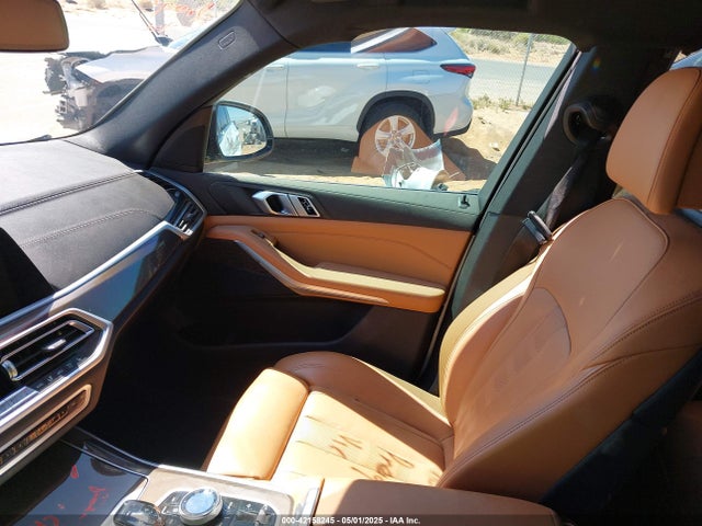 5UXTA6C06N9L85008 BMW 2022