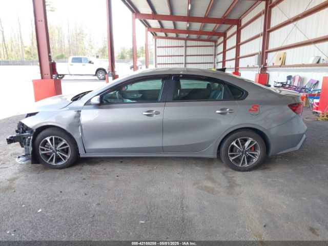 3KPF24AD2PE691594 KIA Forte Lxs