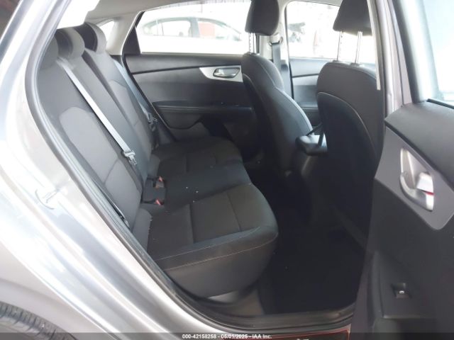 3KPF24AD2PE691594 KIA Forte Lxs