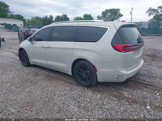 2C4RC1BG8MR590961 Chrysler Pacifica Touring L