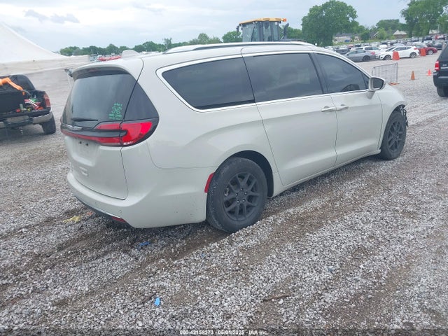 2C4RC1BG8MR590961 Chrysler Pacifica Touring L