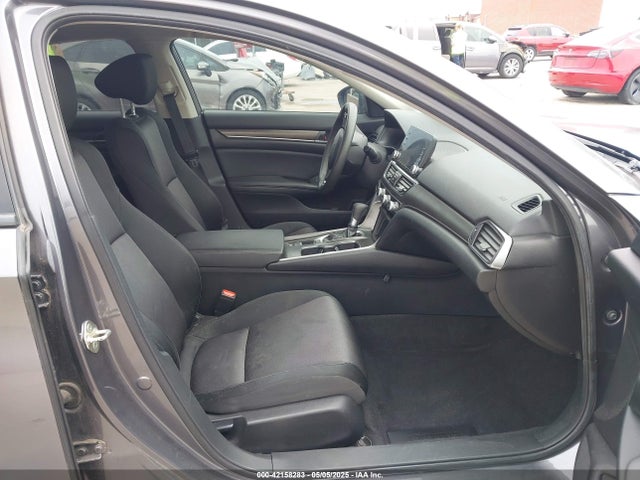 1HGCV1F10KA027766 Honda ACCORD LX
