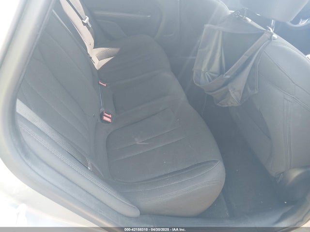 1C3CCCAB0GN102079 Chrysler 200 Limited