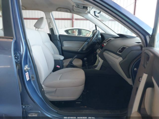 JF2SJAAC6GG452607 Subaru Forester 2.5i