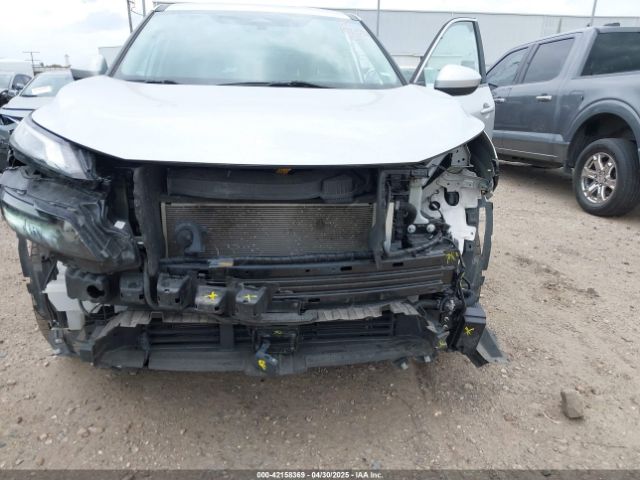 5N1BT3BA7RC677593 Nissan Rogue Sv Fwd