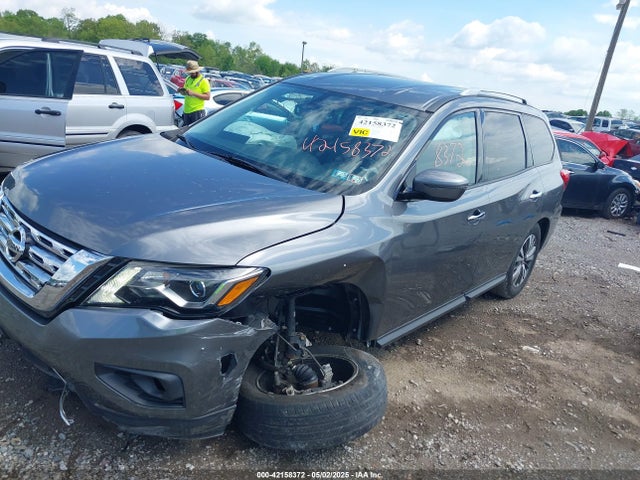 5N1DR2MMXKC596621 Nissan Pathfinder Sv