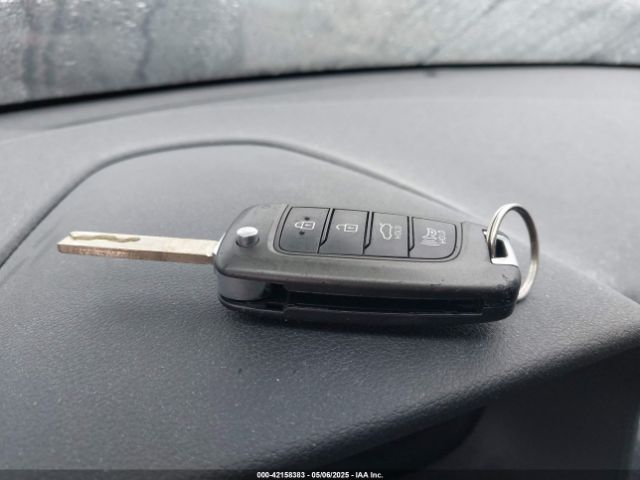 3KPC24A63ME152837 Hyundai ACCENT SE