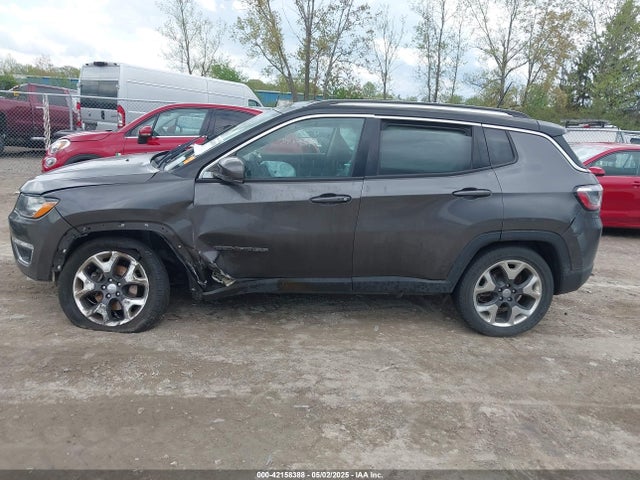3C4NJCCB1KT699081 Jeep Compass Limited Fwd