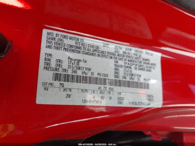 1FADP3F28EL323912 Ford FOCUS SE