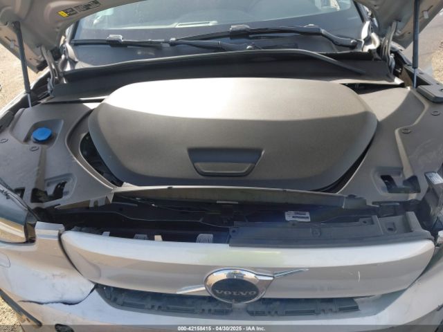 YV4ED3GBXN2008666 Volvo C40 Recharge Pure Electric P8 Ultimate