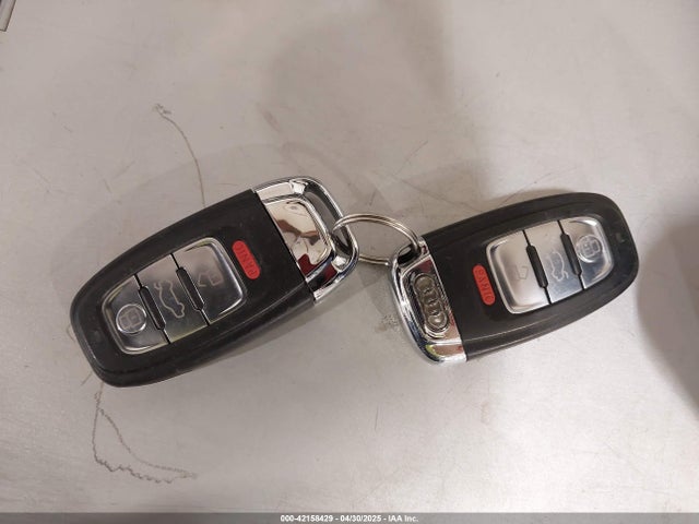 2010 AUDI A5 WAULFAFR3AA047023 Photo 10
