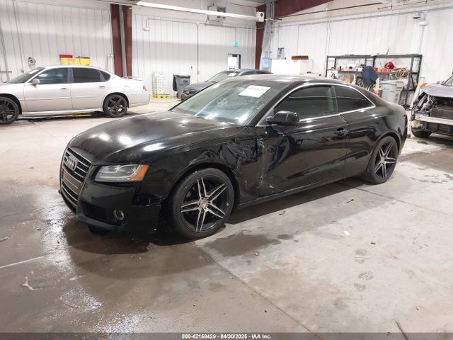 2010 AUDI A5 WAULFAFR3AA047023 Photo 1