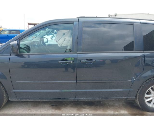 2C4RDGCG3ER209582 Dodge Grand Caravan Sxt
