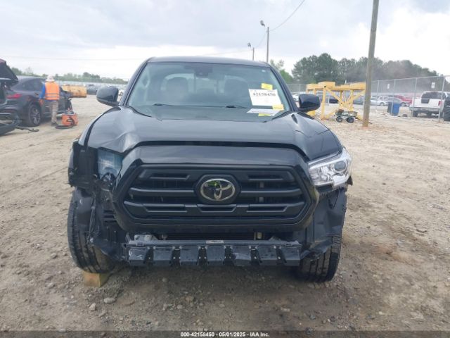 5TFAX5GN3JX114646 Toyota Tacoma Sr