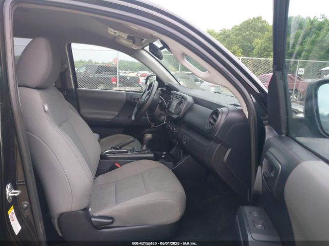 5TFAX5GN3JX114646 Toyota Tacoma Sr