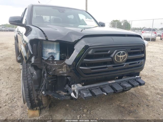 5TFAX5GN3JX114646 Toyota Tacoma Sr