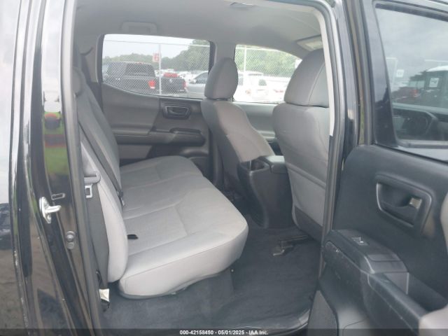 5TFAX5GN3JX114646 Toyota Tacoma Sr