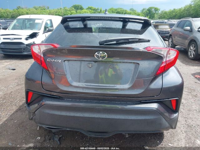 NMTKHMBX6JR021855 Toyota C-HR XLE